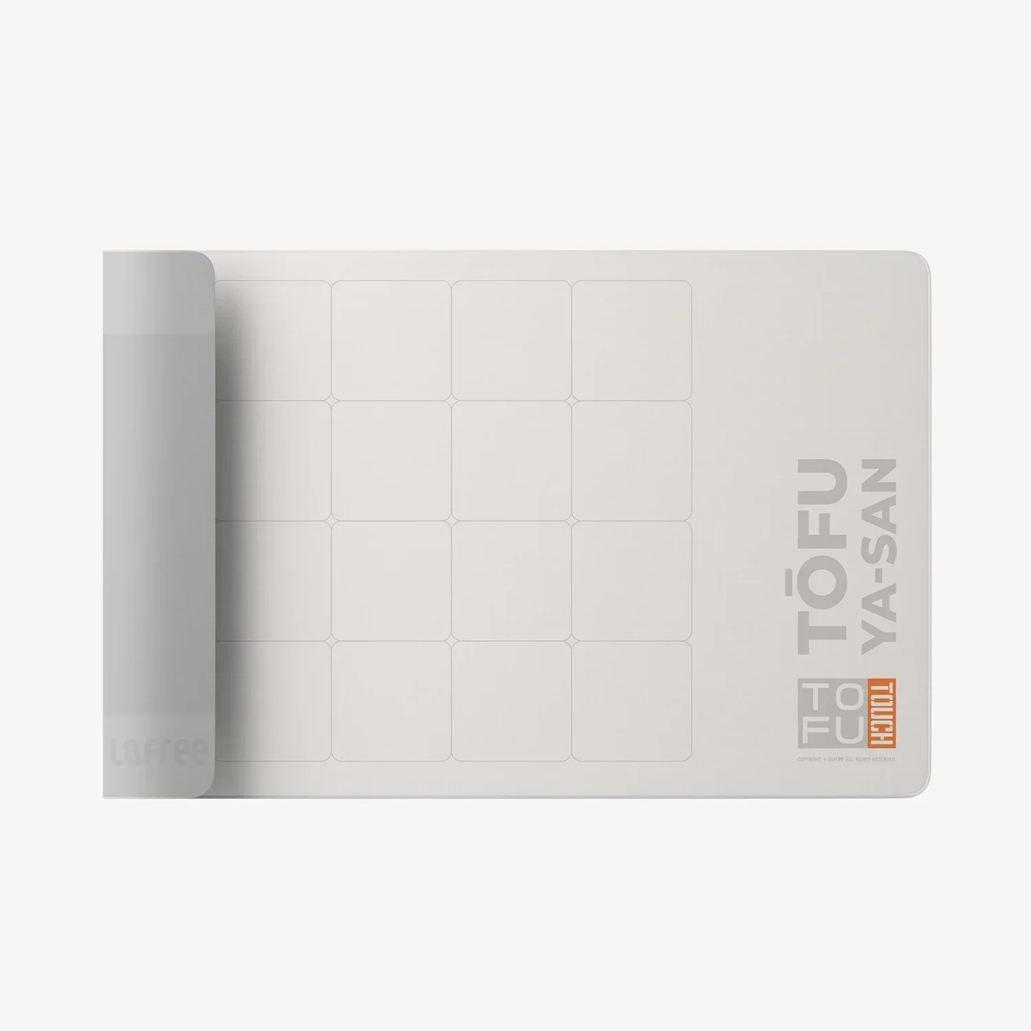 DeskMatTofuPI01_6434e0d7-e43f-488e-ac0e-3f5365607c75.webp